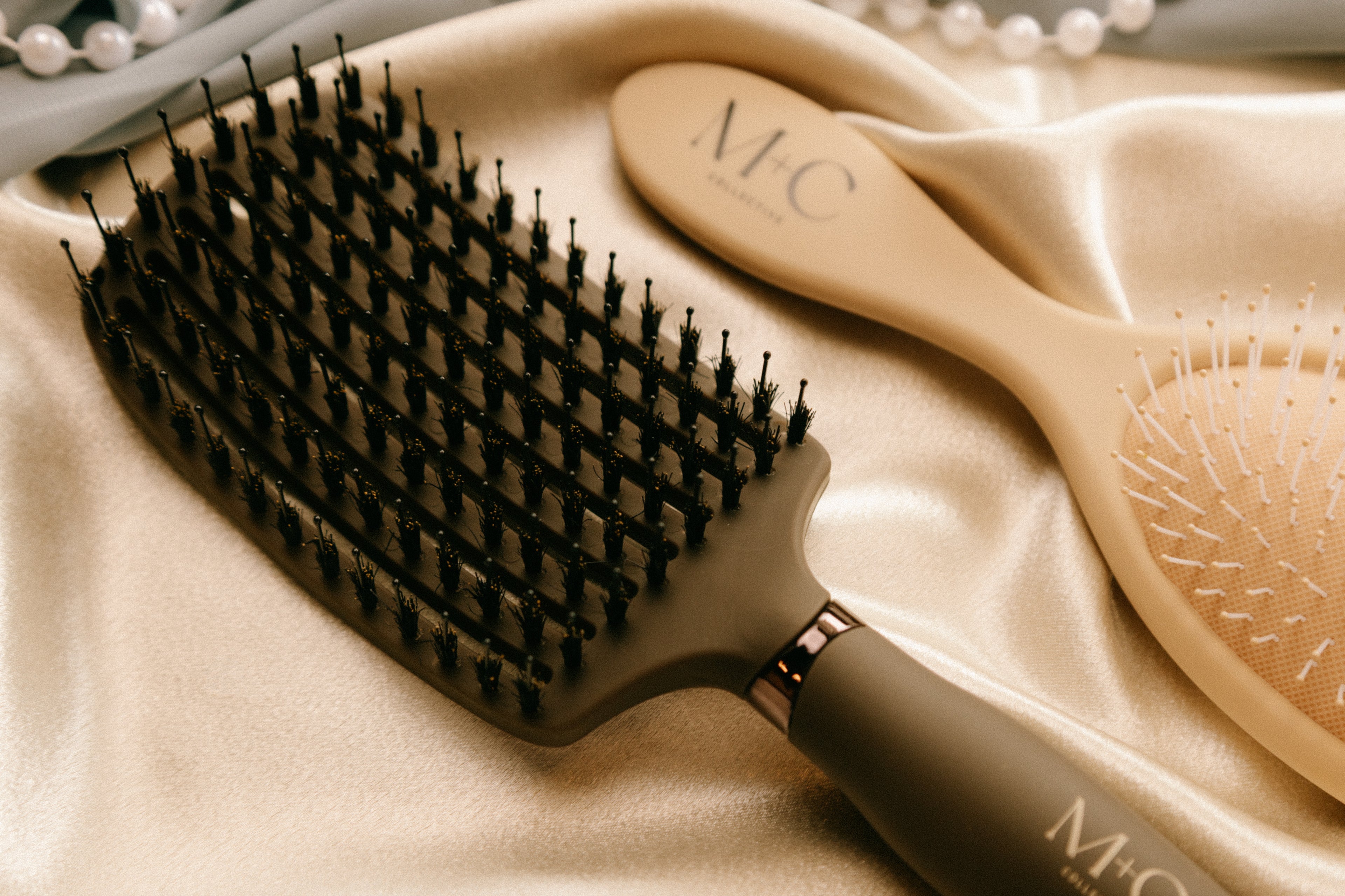 The Icon Detangling Brush