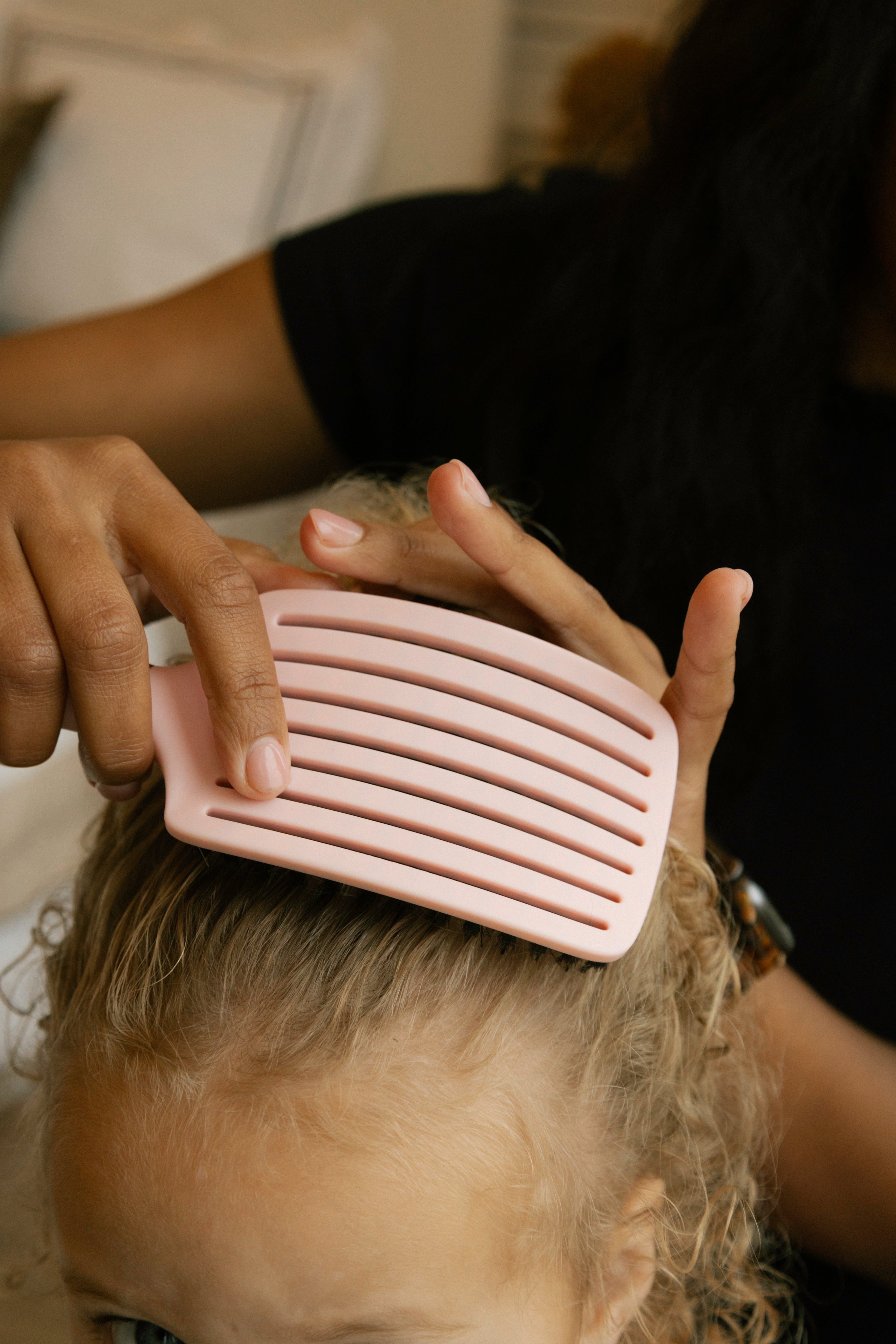 Limited Edition Pink Ultimate Detangling Brush